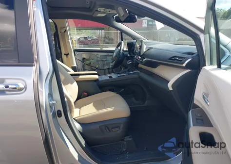 2023 Toyota Sienna Xle z USA, uszkodzony, nr VIN 5TDYRKECXPS175807